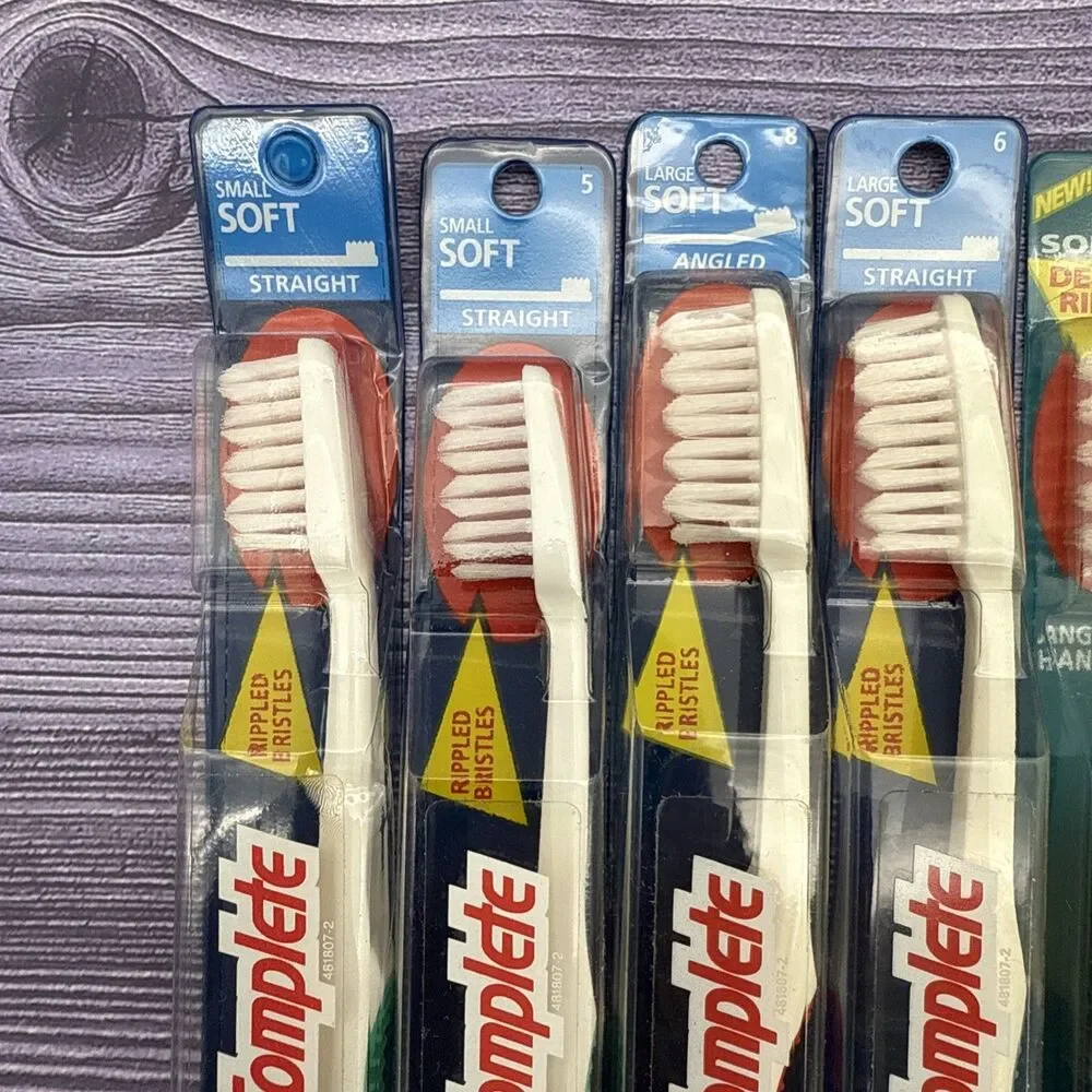 LOT 5 Crest 1992 93 Complete Straight Angle Soft Toothbrush Large/Small Rippled